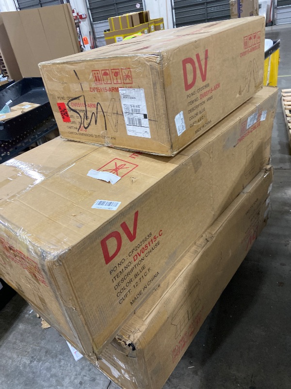 Photo 1 of ERYE 82-inch Pull Out Sleeper Couch Bed, L-Shaped Reversible Sleeper Sectional Sofa Linen Blend Tufted Upholstered Corner Convertible Sofa Bed with Storage Chaise Blue 