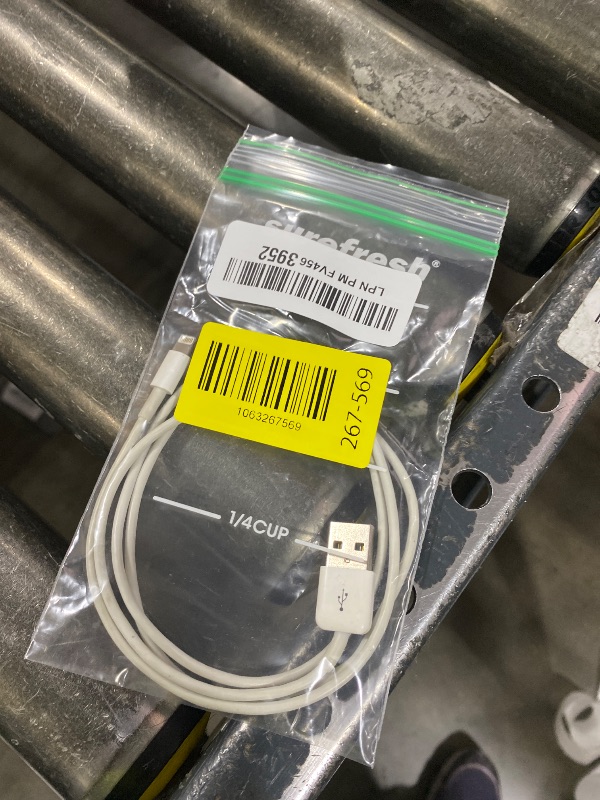 Photo 1 of [Apple MFi Certified] 3.3FT Short USB A to Lightning Cable USB Cord Car Carplay Cable iPhone Lightning Charging Cable Compatible with Apple iPhone 14 13 12 11 Pro Max XR XS 8 7 6 Plus SE iPad, One Pcs