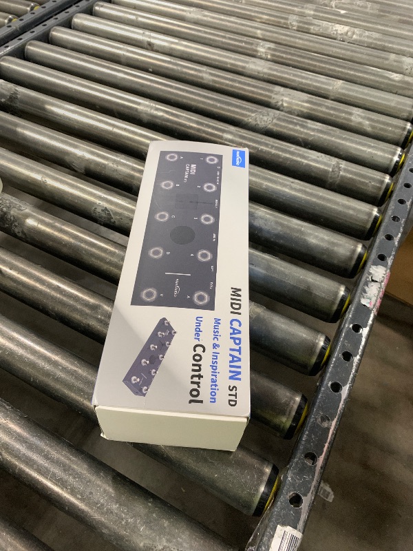 Photo 1 of PAINTAUDIO MIDI Captain Foot Controller Multi-Effects Keyboards Synthesizer USB-MIDI musical software Bias with Time Engine Function Support all PC/CC/Note commander 10 Foot Switches