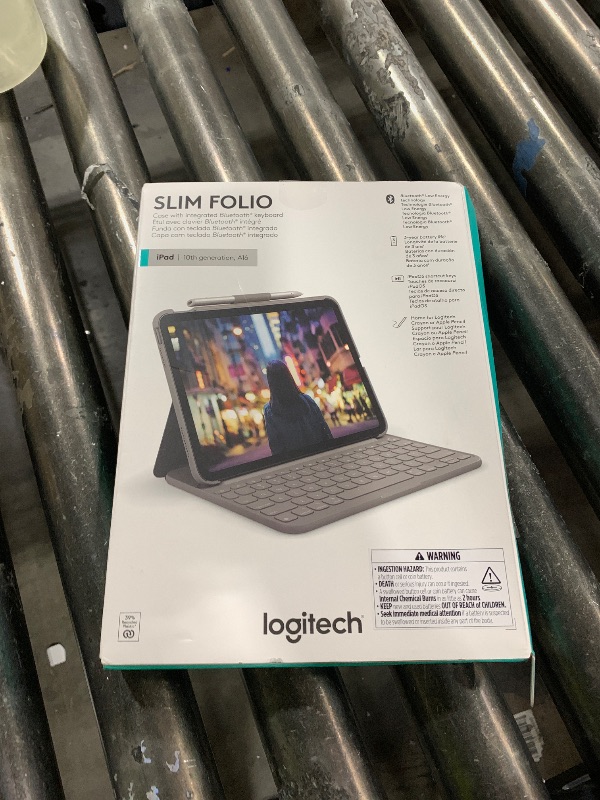 Photo 1 of Logitech Slim Folio Keyboard Case for iPad (10th gen & A16) with Integrated Bluetooth Wireless Keyboard