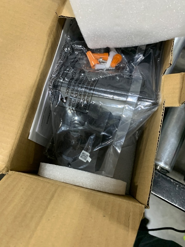 Photo 1 of Onforu Floodlight Camera Outdoor, 5500-Lumen 2K HD Smart Security Flood Light Surveillance Cam Wired, Custom Motion Detection Zones & Light Alerts, Color Night Vision, 2-Way Audio, 24/7 Record