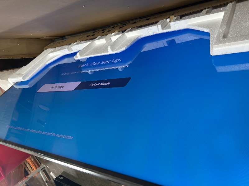 Photo 1 of Samsung 75-Inch Class QLED Q8F 4K UHD Smart TV (2025 Model) Q4 AI Processor, 100% Color Volume with Quantum Dot, AirSlim Design, Endless Free Content, Samsung Vision AI, Alexa Built-in
