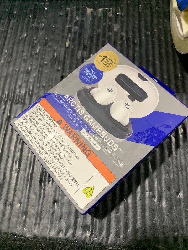 Photo 1 of SteelSeries Arctis GameBuds for PlayStation/PC/Switch/Mobile — Quick-Switch 2.4GHz + Bluetooth 5.3 — Active Noise Cancelling — 100+ Game Audio Presets — 40H Battery with Qi Charging Case - White