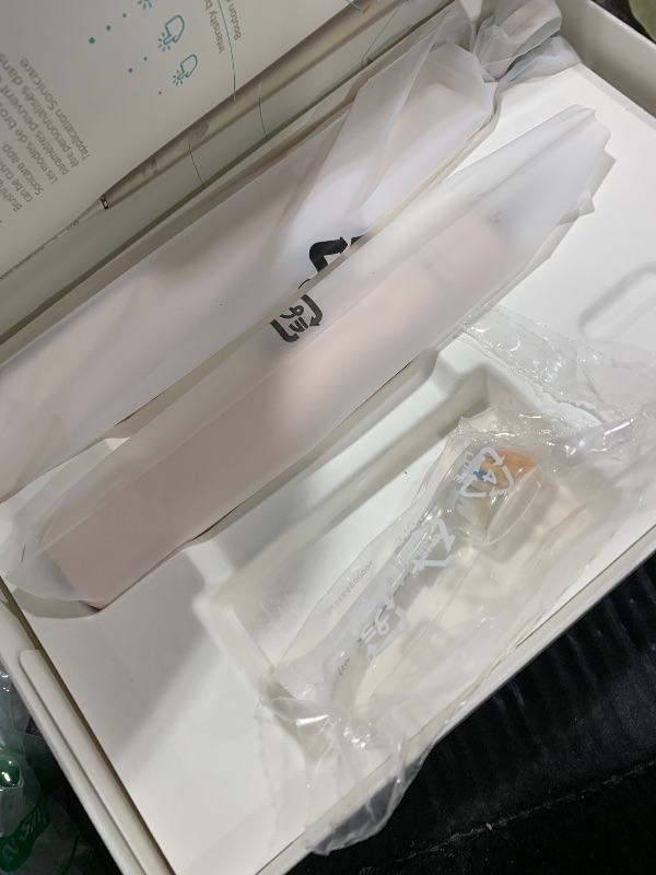 Photo 1 of Philips Sonicare DiamondClean 9900 Prestige Electric Toothbrush - with SenseIQ Technology and Advanced AI App, 5 Brushing Modes, 3 Intensity Levels, Charging Travel Case, Champagne, HX9990/11