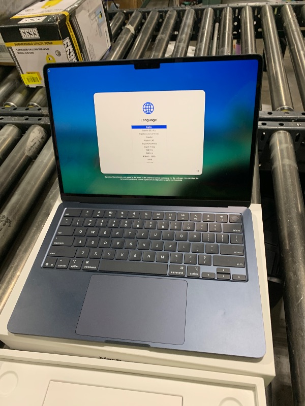 Photo 1 of Apple 2025 MacBook Air 13-inch Laptop with M4 chip: Built for Apple Intelligence, 13.6-inch Liquid Retina Display, 16GB Unified Memory, 512GB SSD Storage, 12MP Center Stage Camera, Touch ID; Midnight