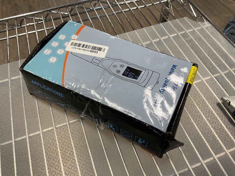 Photo 1 of 7-in-1 Digital Pool Water Tester – Chlorine, pH, Salt, ORP, EC, TDS & Temp Meter for Saltwater Pools, Hot Tubs, Spas, Aquariums & Hydroponics | Accurate Digital Chlorine Level Tester for Pool Safety