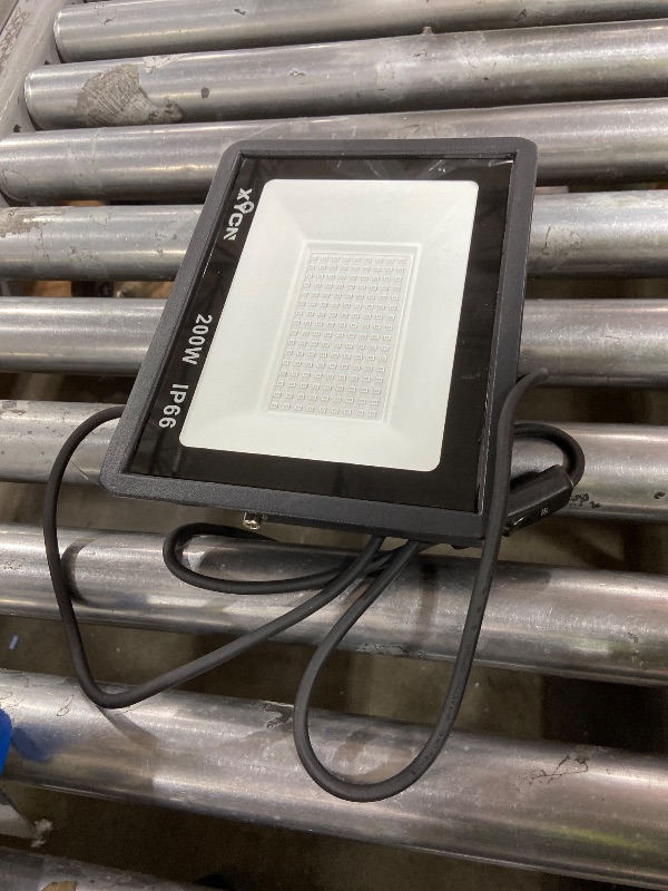 Photo 1 of 4 Pack 400W LED Black Light,Black Flood Light Outdoor with Plug and Switch, IP66 Waterproof 395nm to 405nm LED UV Blacklight Neon Glow for Glow Party, Halloween, Fluorescent Poster, Body Paint
