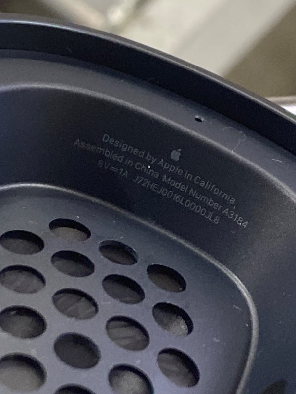 Photo 1 of Apple AirPods Max Wireless Over-Ear Headphones, Pro-Level Active Noise Cancellation, Transparency Mode, Personalized Spatial Audio, USB-C Charging, Bluetooth Headphones for iPhone - Midnight