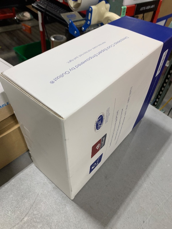 Photo 1 of Dream Valley Outlast® Queen Cooling Comforter, NASA-Grade Instant Cooling Blanket for Hot Sleepers, Luxurious Comforter for All Season, Dream Blue, 90"x90"