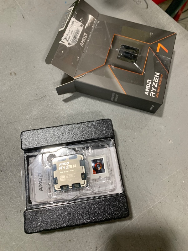 Photo 1 of AMD Ryzen 7 7700X 8-Core, 16-Thread Unlocked Desktop Processor