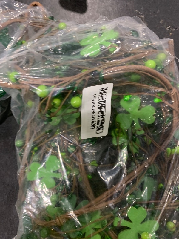 Photo 1 of 1 Pcs St Patricks Day Garland 5ft, Shamrock Garland, St Patrick's Day with Green Light, St. Patrick's Day Decorations Saint Patricks Irish Decor for Table Mantle Indoor Home