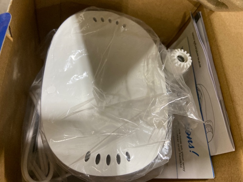 Photo 1 of Waterpik Aquarius Water Flosser For Teeth Cleaning, Gums, Braces, Dental Care, Electric Power With 10 Settings, 7 Tips For Multiple Users And Needs, ADA Accepted, White WP-660, Packaging May Vary