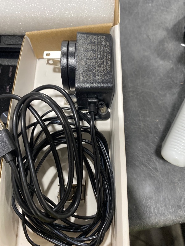 Photo 1 of Donner Arena 2000 Guitar Multi-Effects Pedal with 278 Effects, 100 IRs, Looper, Drum Machine, Amp Modeling, XLR and MIDI Support