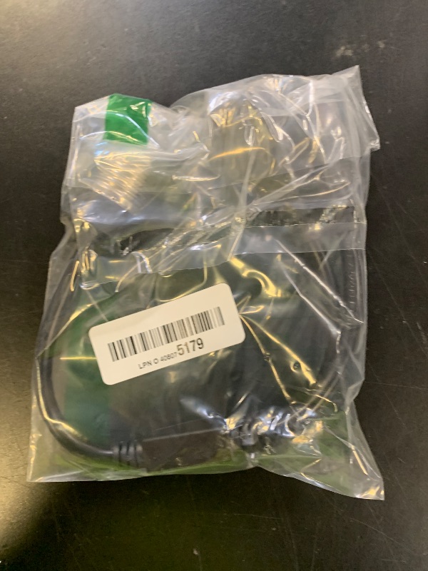 Photo 1 of 1 Pcs 2 in 1 Light Socket to Plug Adapter, Convert E26/E27 Bulb Socket to 2 Pieces 3 Prong Outlet with Extension Cord, Flexible Light Bulb Socket Converter Suitable for Porch Patio Garage Use (Black)