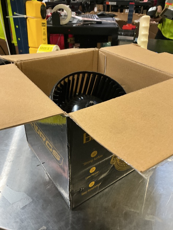 Photo 1 of AC Blower Motor with Fan Fits for 2003 2004 2005 2006 Chevy Silverado 1500 2500 Suburban Avalanche GMC Sierra Yukon Cadillac Escalade HVAC Heater Blower Motor Replaces# 700191