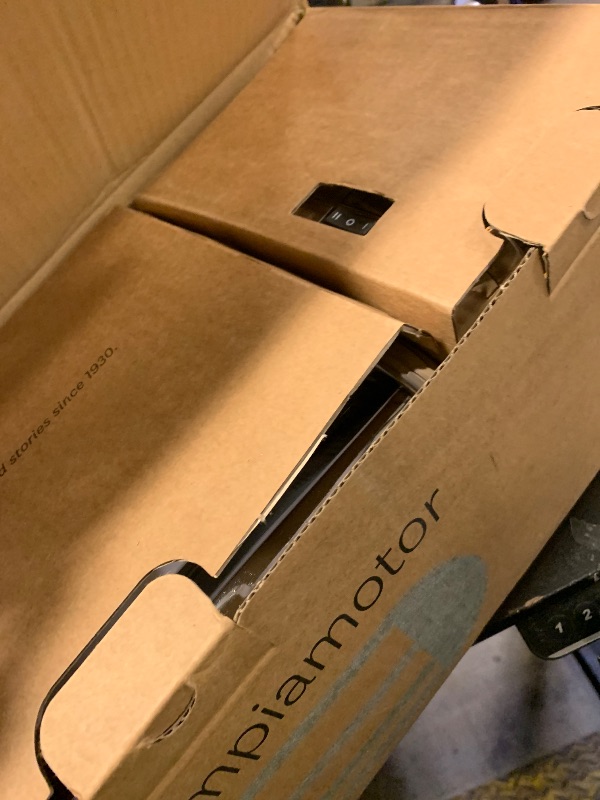 Photo 1 of MARCATO Made in Italy Ampiamotor 110V Pasta Machine, Chrome Steel. Set includes Ampia 150, handcrank, clamp, Pastadrive motor, and instruction manual.