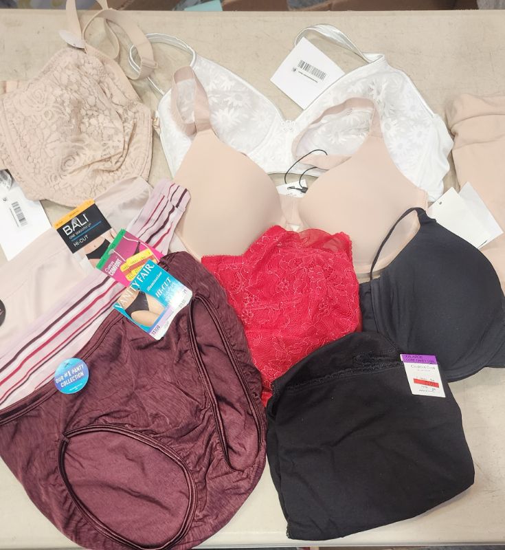 Photo 1 of FINAL SALE NO RETURNS LOT OF 10PCS WOMEN'S INTIMATES ALL SIZES ALL CONDITIONS
