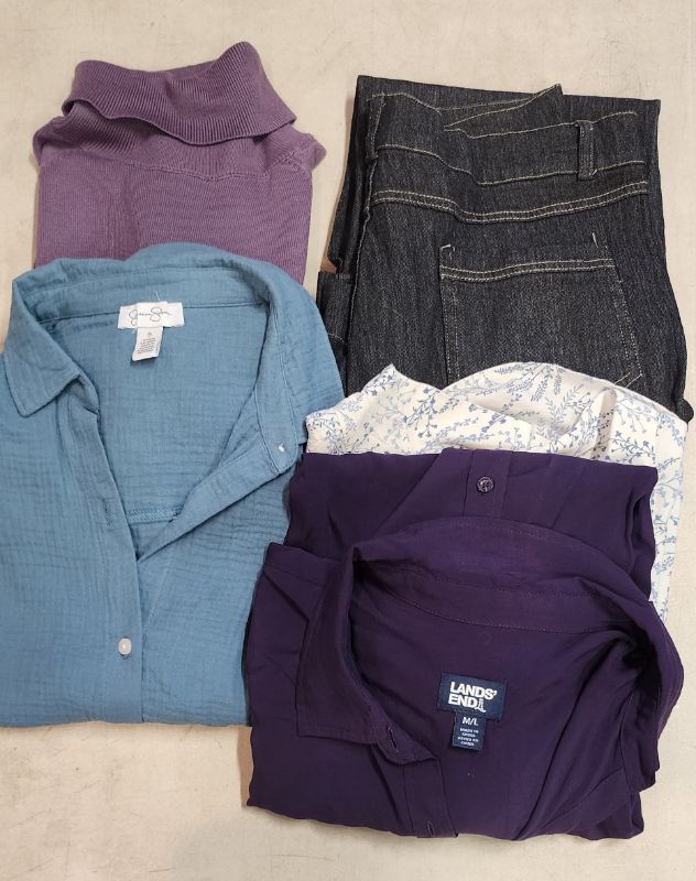 Photo 1 of FINAL SALE NO RETURNS LOT OF 5 PCS WOMEN'S CLOTHING ALL SIZES