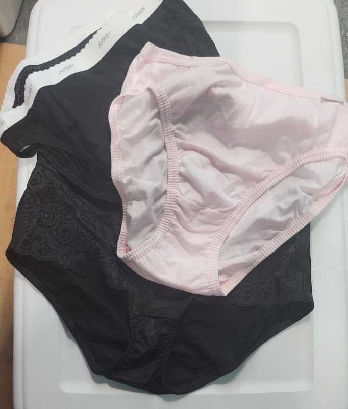 Photo 1 of SIZE XL 3 PACK WOMEN'S UNDERWEAR