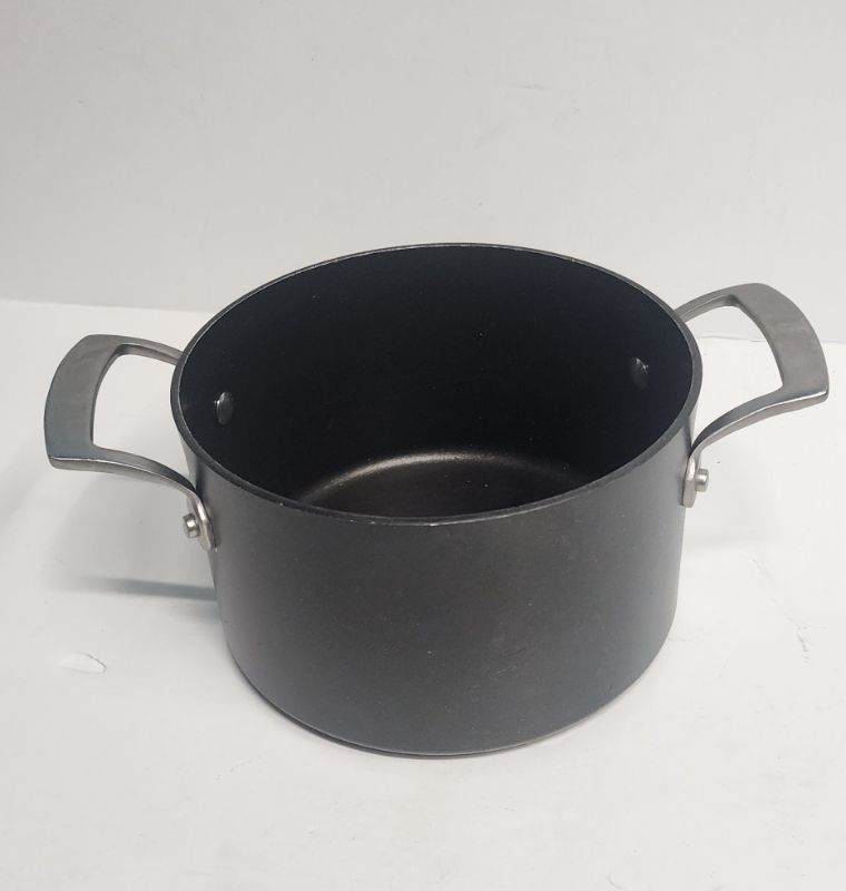 Photo 1 of SMALL NON STICK STOCK POT 4QT 