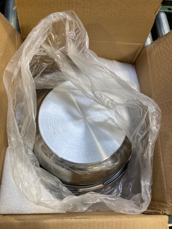 Photo 2 of Stainless Steel Pressure Cooker Mini Compact Pressure Cooker,3 Liters Rapid Heat Conduction Pots for Electric Gas Stoves (22CM)