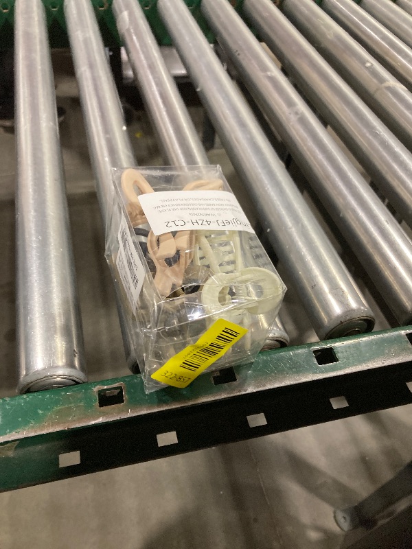 Photo 1 of 4 Pcs Bow Hair Clips Elegant Hair Claw Butterfly Hair Accessories for Girls Nonslip Butterfly Clips Hair Styling Accessories for Women