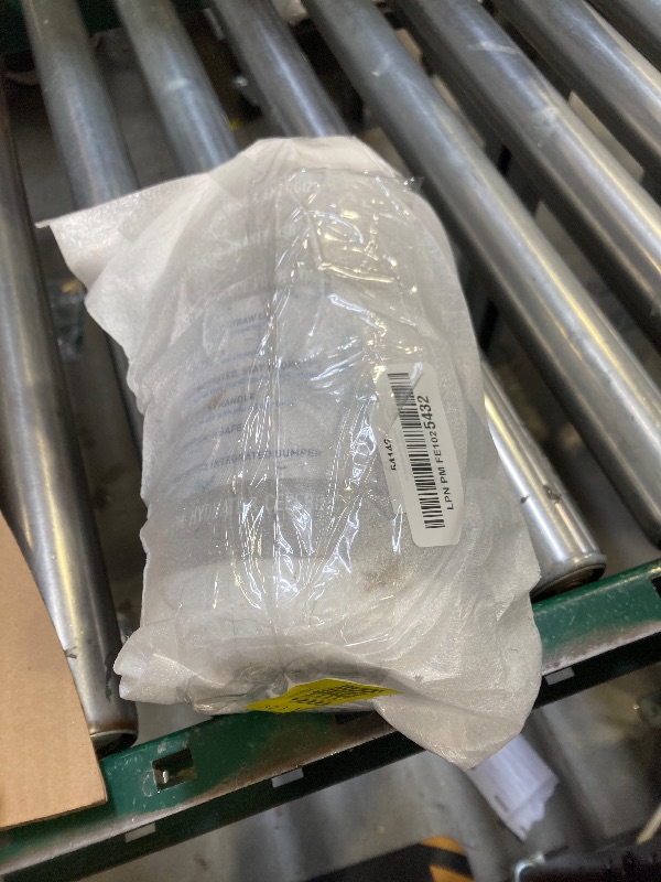 Photo 1 of clear plastic bottle