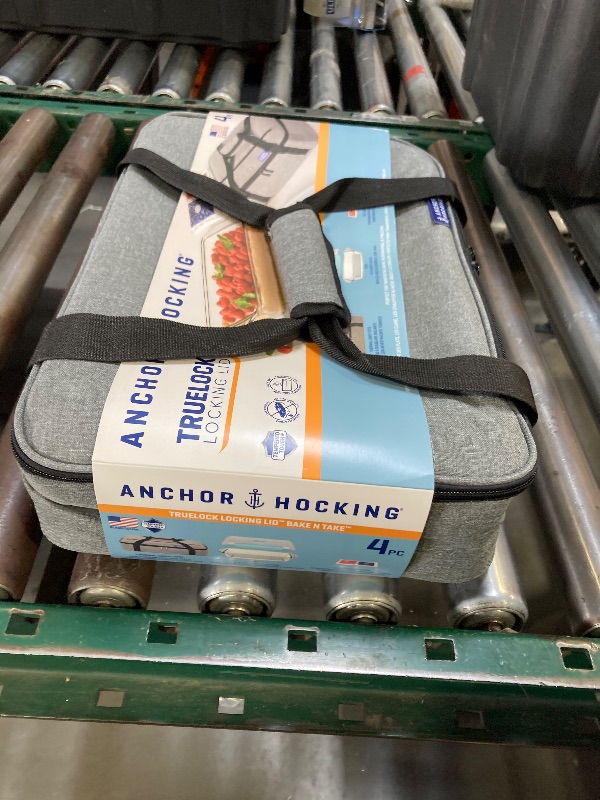 Photo 1 of Anchor Hocking 3 Quart Glass Baking Dish with Lid, Insulated Carrier & Hot/Cold Pack