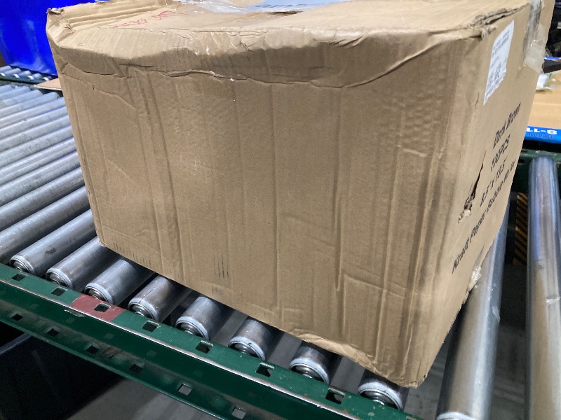 Photo 1 of Bubble mailer envelopes size unknown