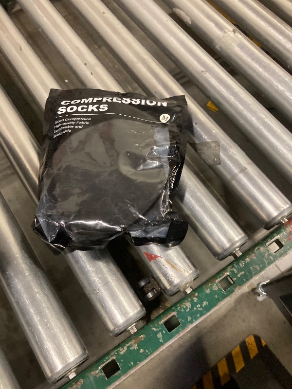 Photo 1 of 2 Pairs Compression Stockings for Women & Men, Thigh High Length 15-20mmHg Graduated Compression Socks for Nursing Sports Varicose Veins, Dot Top, Closed Toe, Black,M