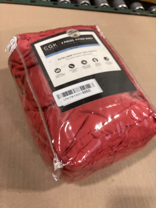 Photo 1 of Extra Deep Split King Fitted Sheet - Hotel Luxury Single Fitted Sheet Only - Easily Fits 18 inch to 24 inch Mattress - Ultra Soft, Wrinkle & Fade Free w/Extra Deep Pockets - Breathable & Comfy - Red