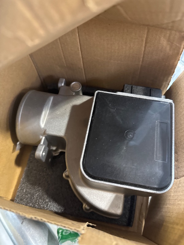 Photo 1 of 1 Pcs Mass Airflow Meter MAF Sensor 2225035040 Replacement for 4Runner Pickup 22RTE 22RET 22RE 2.4L 1994-1998
