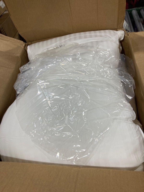 Photo 1 of Beckham Hotel Collection Bed Pillows King Size Set of 2 - Down Alternative Pillow for Back, Stomach or Side Sleepers