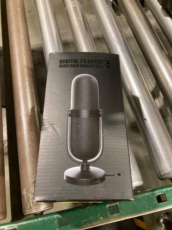 Photo 1 of 2025 TV Antenna Indoor,Digital Antenna for Smart TV with 1900+ Miles Range,TV Antenna for Local Channels Support 8K 4K 1080p TVs,HDTV Antennas 360° Signal Booster Reception-HD Antena 25ft Coax Cable