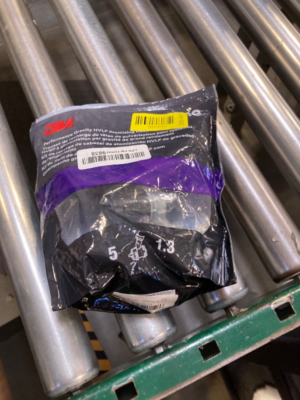 Photo 1 of 3M Performance Gravity HVLP Atomizing Head Refill Kit, 26713, Size 1.3, Green, for use with Performance Spray Gun and PPS 2.0 Paint Cups, 5 Pack