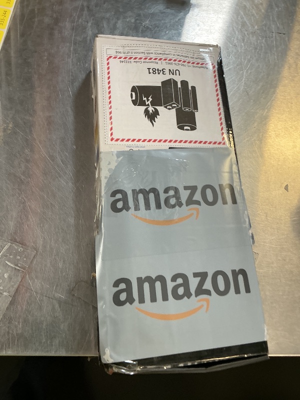 Photo 1 of daylight Company Halo Go Magnifier Lamp, Rechargeable USB, Portable, Lightweight, Desk Lamp Reading, Hobbies, Sewing, Crafts, Nail Salon, Handcrafts and More, Colour Temperature: 6,000 K, White