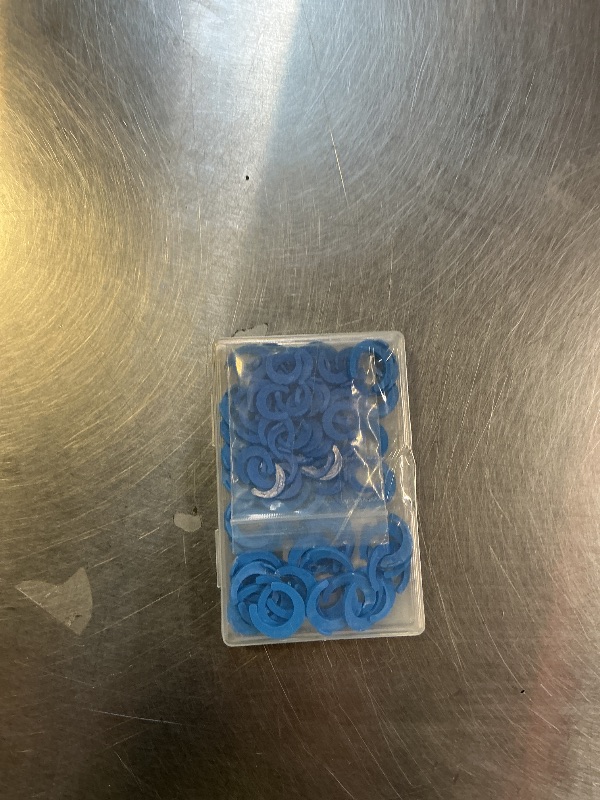 Photo 1 of 100Pcs 1/4 Inch 3/8 InchLocking Clips Clamps, Quick Connect Fittings Clamps for RO Reverse Osmosis Water Filter Fittings (1/4Inch and 3/8Inch)