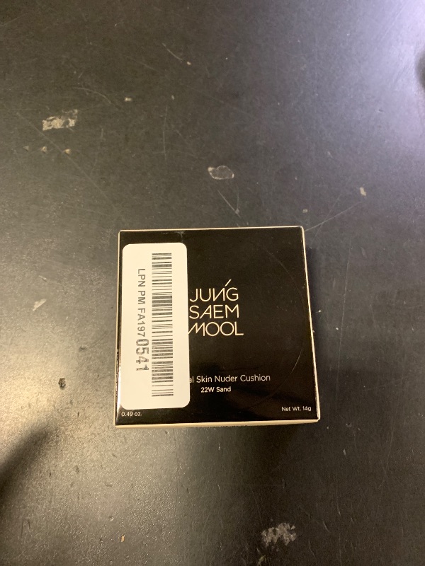 Photo 1 of *USED** JUNG SAEM MOOL Essential Skin Nuder Cushion 22W Sand 0.49 Fl Oz, No Refill, Natural Radiant Finish Cushion Foundation with Buildable Coverage, Lightweight Texture, Korean Foundation Makeup