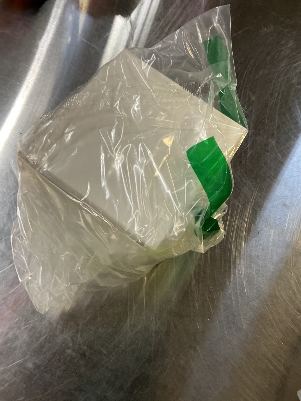 Photo 1 of 100 PCS Eye Finger Puppets Toys Set, Wiggly Eyeball Finger Puppet Eye On Rings for Kids, Party Favors for Boys Girls