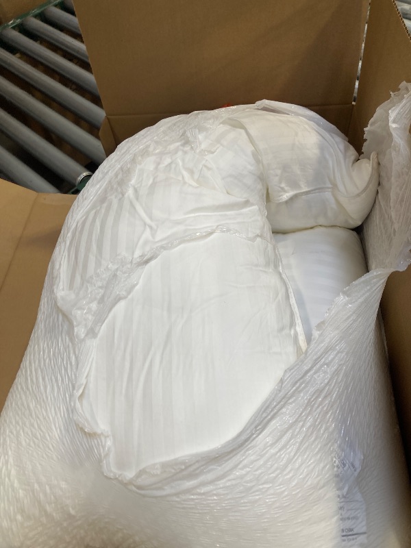 Photo 1 of 2 QUEEN SIZE PILLOWS 