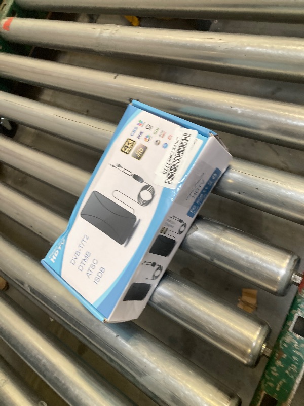 Photo 1 of 2025 TV Antenna, 999+ Mile Long Range TV Antenna for Smart TVs and All Older TVs, Indoor Outdoor Clear Digital Antenna with 4K 1080p Support - Coaxial 33FT Cable and Amplifier