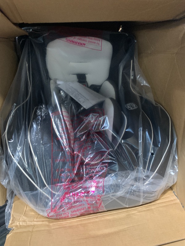 Photo 1 of ** SOLD AS IS, NO REFUND/RETURN** SEE COMMENTS!
Graco Extend2Fit Convertible Baby Car Seat, Rear and Forward Facing, Adjustable Extension Panel for Extra Legroom, Gotham