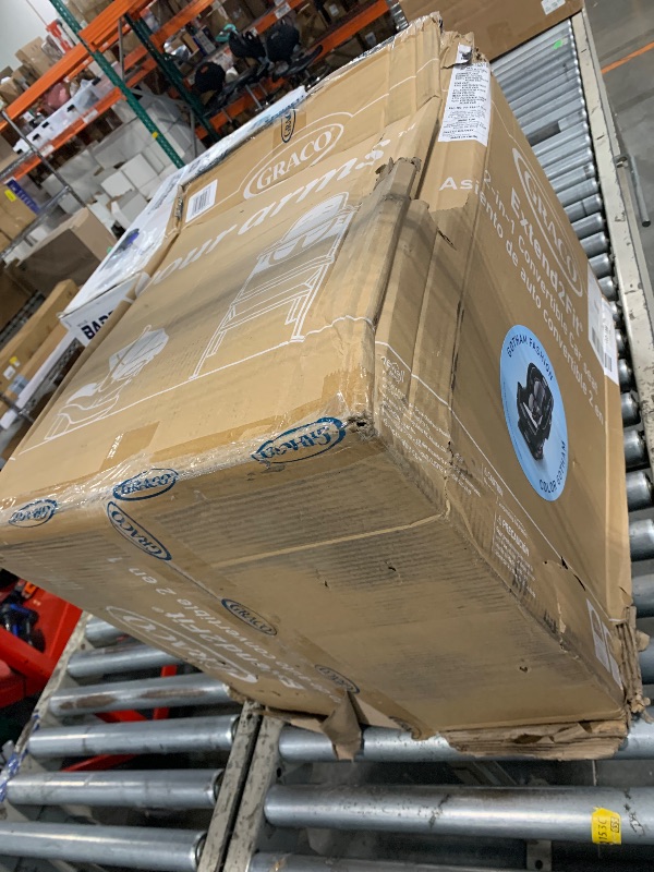 Photo 1 of ** SOLD AS IS, NO REFUND/RETURN** SEE COMMENTS!
Graco Extend2Fit Convertible Baby Car Seat, Rear and Forward Facing, Adjustable Extension Panel for Extra Legroom, Gotham