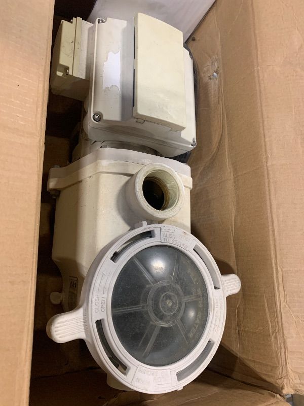 Photo 1 of ***VERY USED / DIRTY*** Pentair EC-011057 - IntelliFlo VS+SVRS Variable Speed Pool Pump 3HP