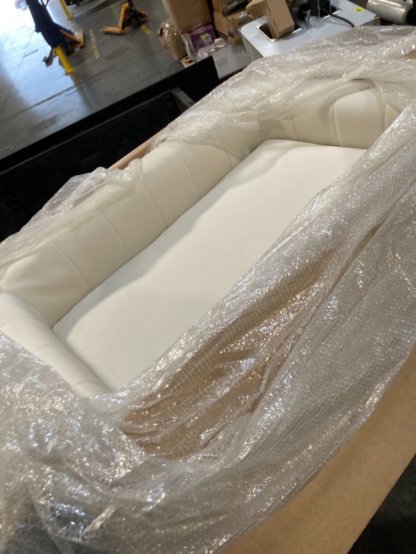Photo 1 of ***FACTORY SEALED*** The Lola Pet Bed