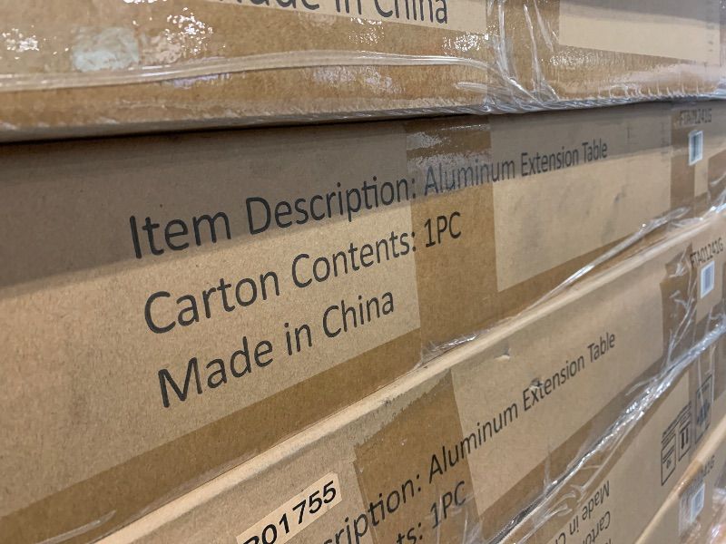 Photo 1 of ***SIMILAR ITEM /FACTORY SEALED***Extendable Aluminum Outdoor Dining Table