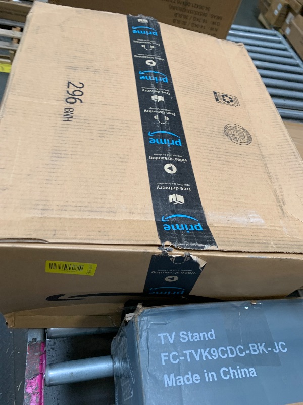 Photo 1 of ***DIRTY*** RELEANY Area Rugs 9'x12' Washable Non-Slip, Floral Vintage Distress Print Pattern Medallion Carpet for Living Room Bedroom Dining Room, Dark Green Gray