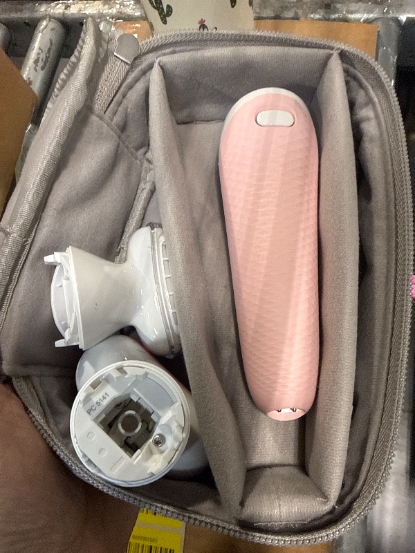 Photo 1 of ***Charger missing*** Braun Epilator Silk-épil 9, Hair Removal Device, Women Shaver & Trimmer, Pivoting Head, Wet and Dry Epilator, Includes Shaver Head and Trimmer Comb, SES9-030