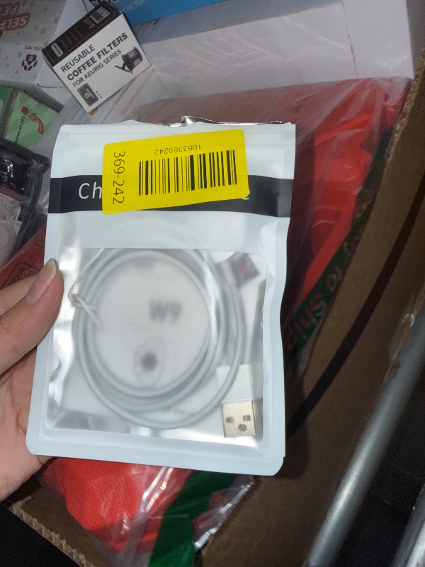 Photo 1 of ???? ???????? for Apple Watch Charger Magnetic Fast Charging Cable [Portable] Magnetic Wireless Charging Compatible with iWatch Series Ultra/SE/11/10/9/8/7/6/5/4/-[3.3FT] White