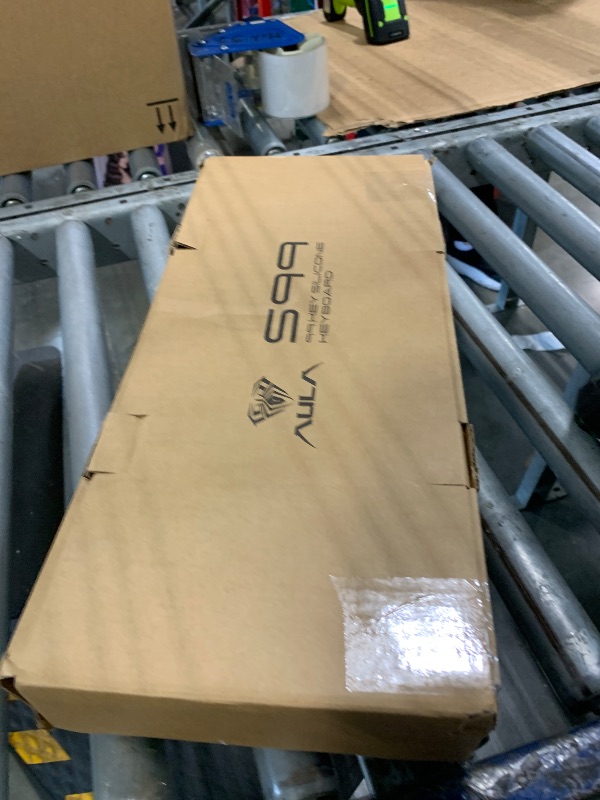 Photo 1 of ** SOLD AS IS, NO REFUND/RETURN** SEE COMMENTS!
AULA S99 Gaming Keyboard, Wireless Computer Keyboards, Tri-Mode Bluetooth/2.4GHz/USB-C Custom Creamy Keyboard with Number Pad, RGB Backlit Media Knob Cute Programmable Keyboard for PC Gamer - Green